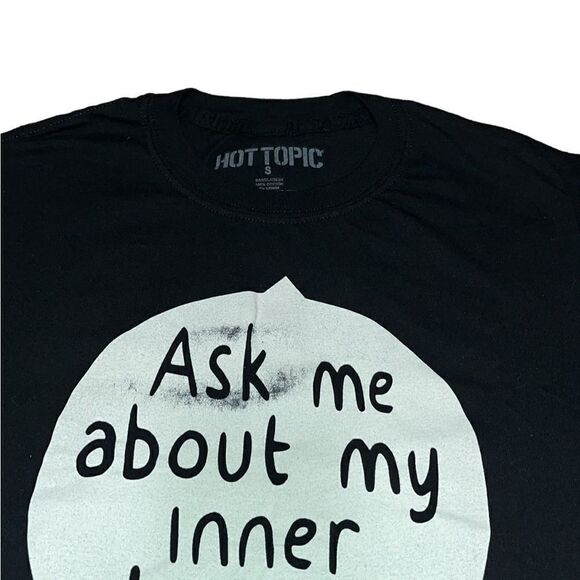 Hot Topic "Ask Me About My Inner Demons" Graphic Juniors T-shirt - Picture 3 of 8